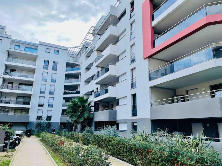Parking Gratuit Grande Terrasse Proche Centre Ville Ajaccio  Exterior photo